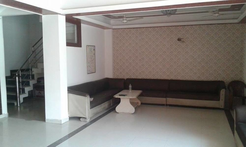 Hotel Gayatri Palace Agra  Bagian luar foto